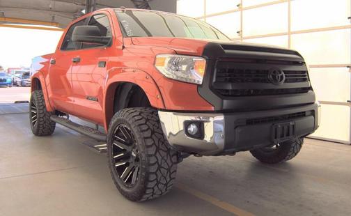 2017 Toyota Tundra SR5