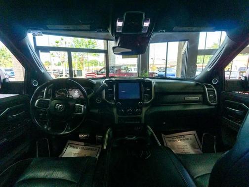 2019 RAM 2500 Laramie Crew Cab 4x4 6'4' Box