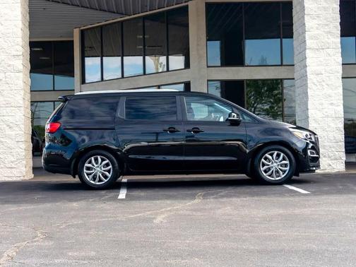 2019 Kia Sedona EX