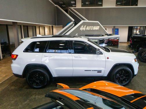 2019 Jeep Grand Cherokee Trailhawk
