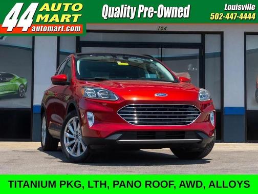 2022 Ford Escape Titanium