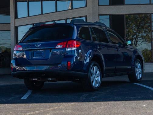2011 Subaru Outback 2.5 i Limited