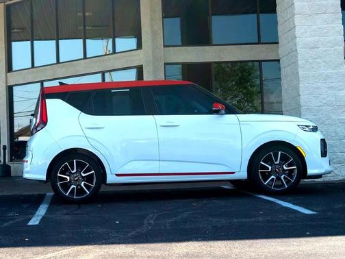 2020 Kia Soul GT-Line