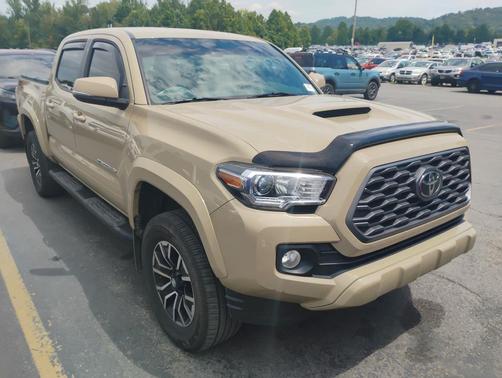 2020 Toyota Tacoma TRD Sport