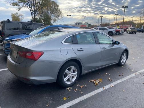 2024 Chevrolet Malibu FWD 1LT