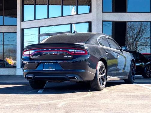 2015 Dodge Charger SXT