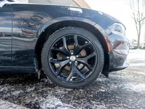 2015 Dodge Charger SXT