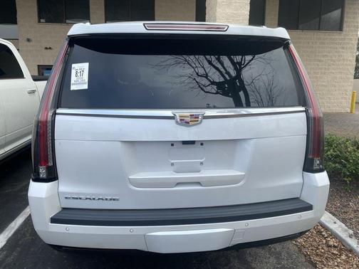 2020 Cadillac Escalade Premium Luxury