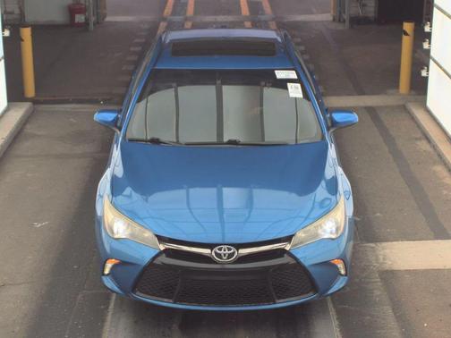 2016 Toyota Camry SE w/Special Edition Pkg
