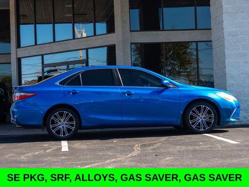 2016 Toyota Camry SE w/Special Edition Pkg