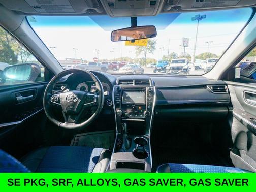 2016 Toyota Camry SE w/Special Edition Pkg