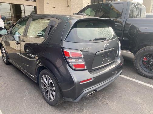 2018 Chevrolet Sonic LT