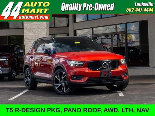 2022 Volvo XC40 T5 R-Design