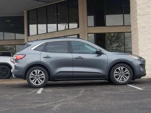 2021 Ford Escape SEL