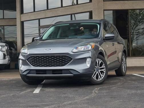 2021 Ford Escape SEL