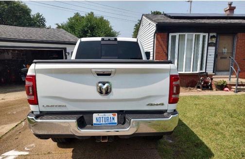 2019 RAM 2500 Limited Mega Cab 4x4 6'4' Box