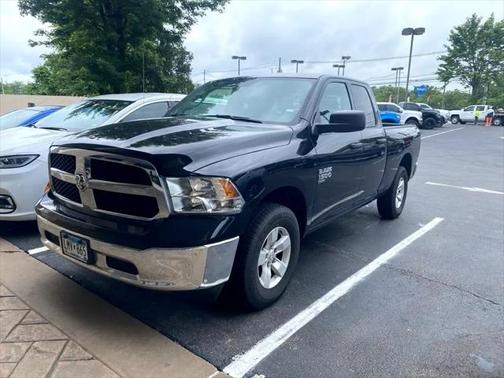 2024 RAM 1500 Classic SLT