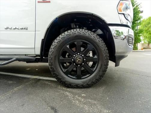 2021 RAM 2500 Tradesman Crew Cab 4x4 6'4' Box