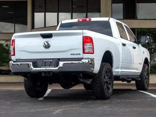 2021 RAM 2500 Tradesman Crew Cab 4x4 6'4' Box