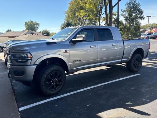2019 RAM 2500 Laramie Mega Cab 4x4 6'4' Box