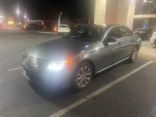 2017 Mercedes-Benz E-Class 4MATIC