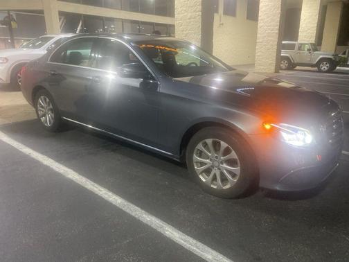 2017 Mercedes-Benz E-Class 4MATIC