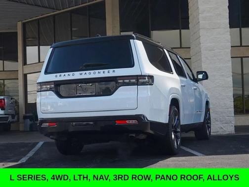 White/off-white 2024 Jeep Grand Wagoneer L Series II 4x4