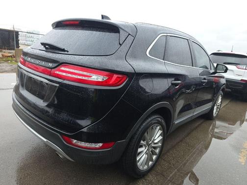 2019 Lincoln MKC Standard