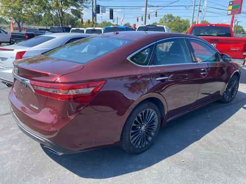 2017 Toyota Avalon Touring