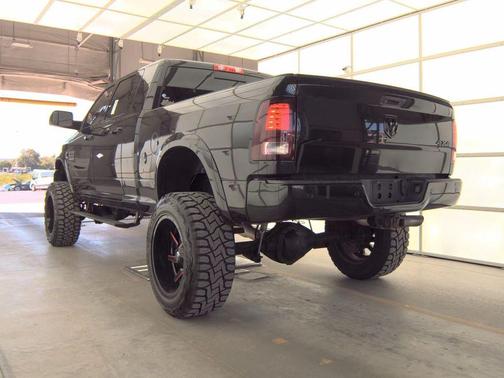 2016 RAM 3500 Laramie