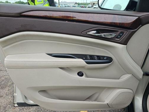 2016 Cadillac SRX Performance Collection