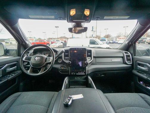 2022 RAM 2500 Big Horn Mega Cab 4x4 6'4'' Box