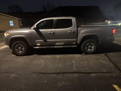 2019 Toyota Tacoma SR