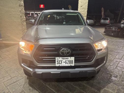 2019 Toyota Tacoma SR