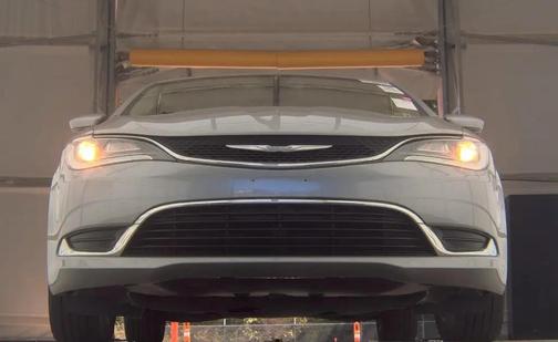 Silver 2016 Chrysler 200 Limited
