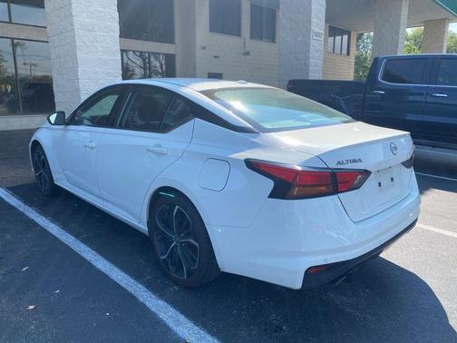 2024 Nissan Altima SR FWD