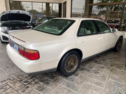 1998 Cadillac Seville Base