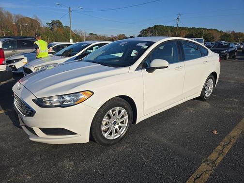 2018 Ford Fusion S