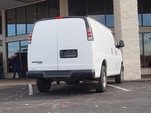 2015 Chevrolet Express 2500 Work Van