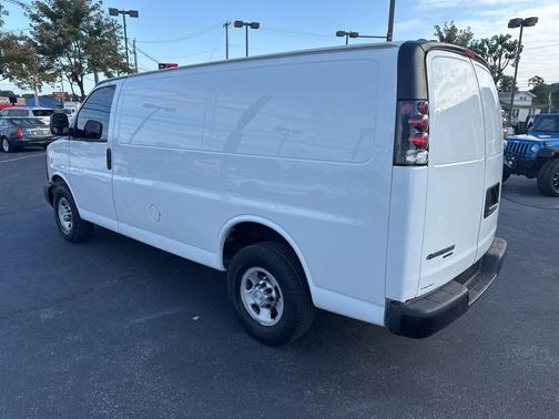 2015 Chevrolet Express 2500 Work Van