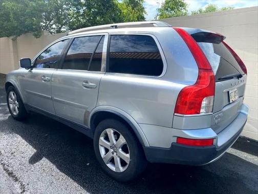 2010 Volvo XC90 V8