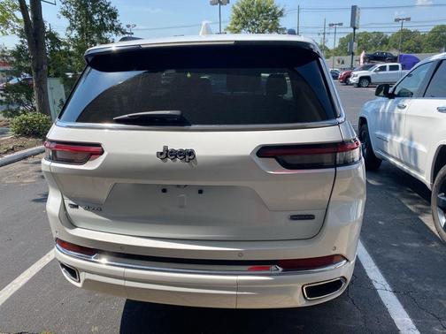 2023 Jeep Grand Cherokee L Overland