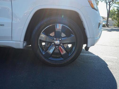 2015 Jeep Grand Cherokee Overland