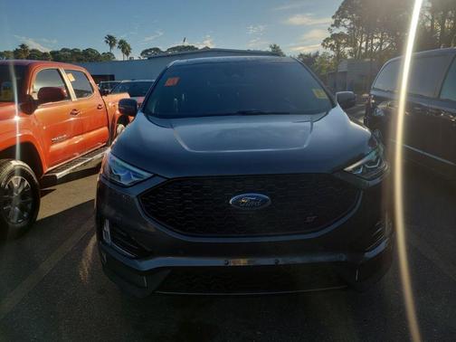 2020 Ford Edge ST