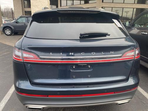 2023 Lincoln Nautilus Standard