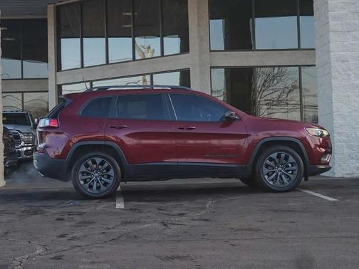 2021 Jeep Cherokee Latitude Lux