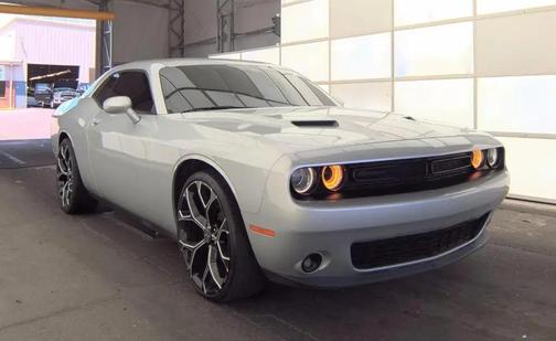 Silver 2019 Dodge Challenger SXT