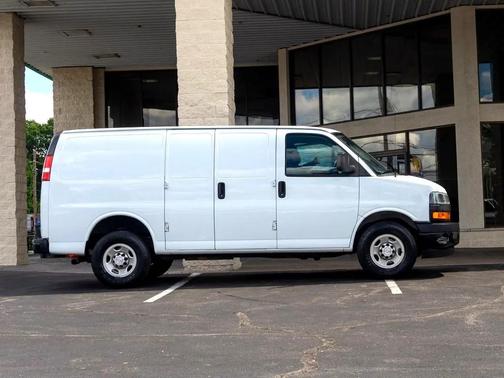 2019 Chevrolet Express 2500 Work Van