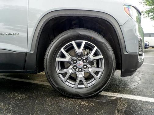 2023 GMC Acadia AWD SLT