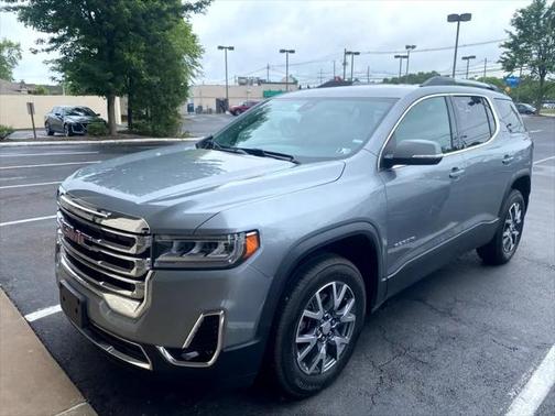 2023 GMC Acadia AWD SLT